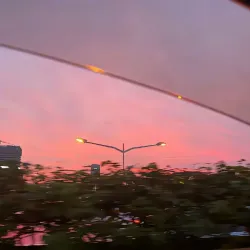 当缤纷的晚霞渐冻｜剧本封面